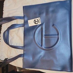 BRAND NEW MEDIUM TELFAR COBALT BLUE SHOPPING BAG (NEVER WORN)